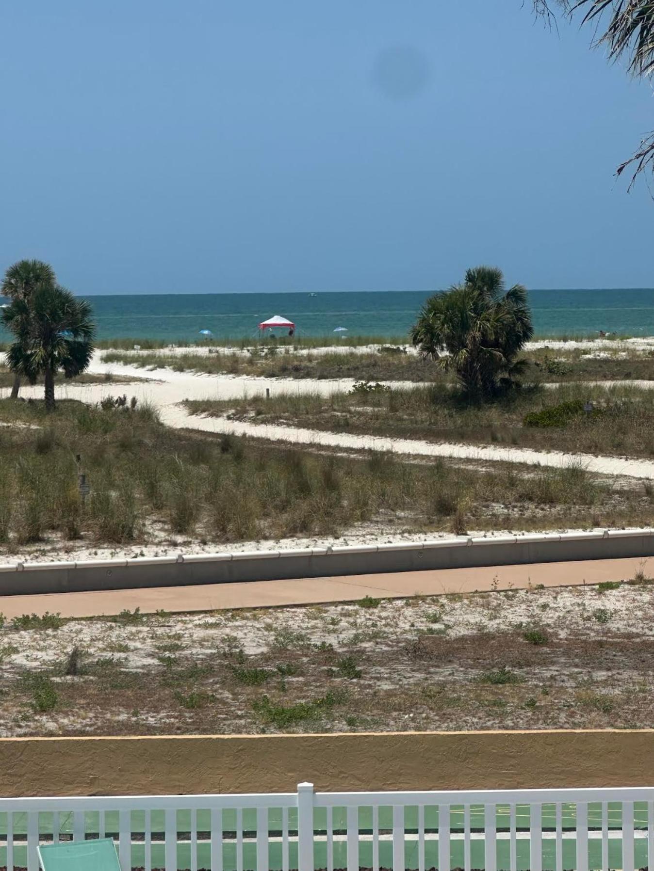 Arvilla Resort St. Pete Beach Eksteriør bilde