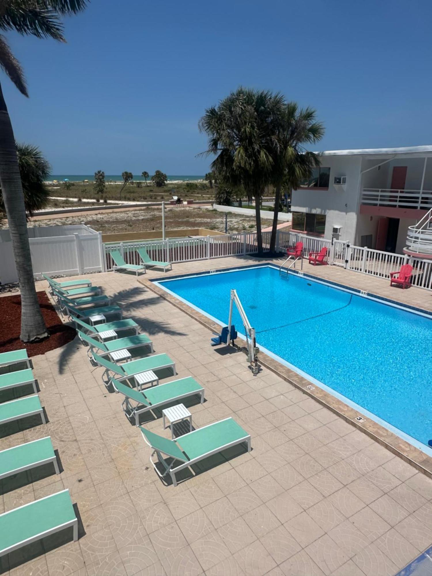Arvilla Resort St. Pete Beach Eksteriør bilde