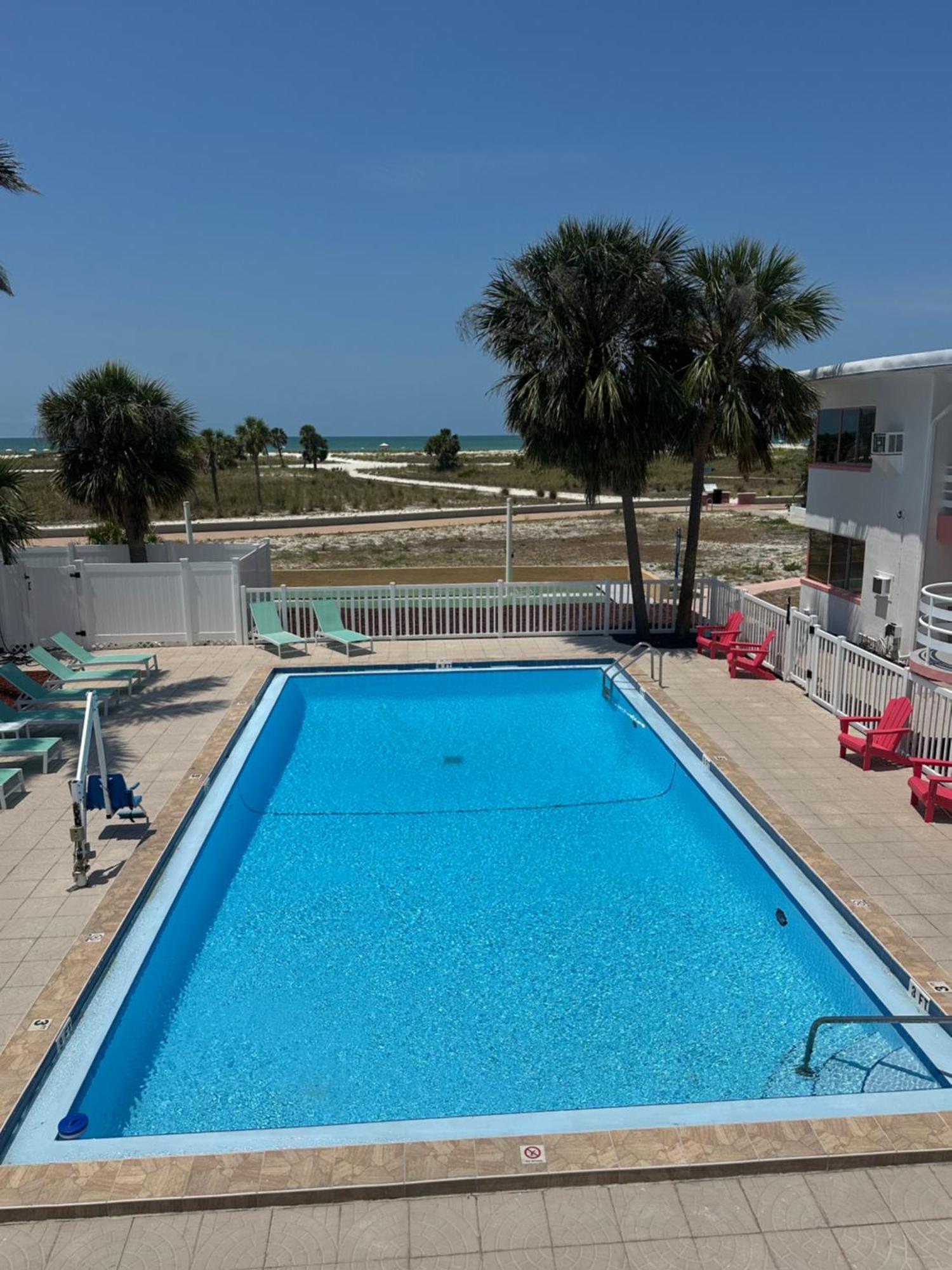 Arvilla Resort St. Pete Beach Eksteriør bilde