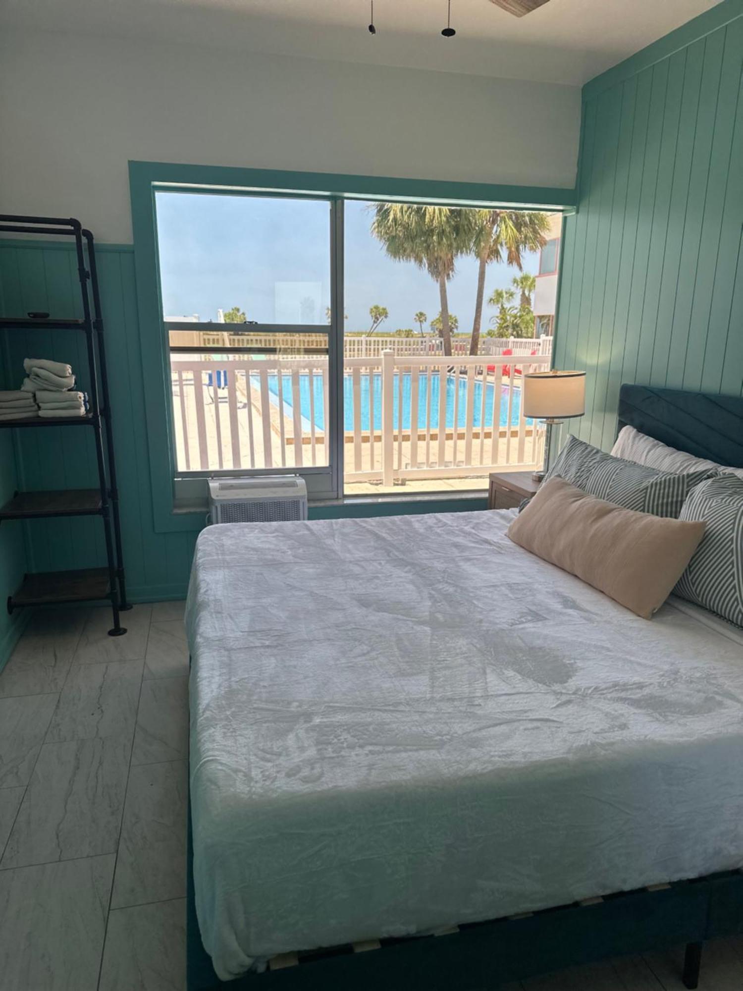Arvilla Resort St. Pete Beach Eksteriør bilde